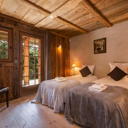 Domek alpejski Les Chosalets Chalet Sleeps 8 *