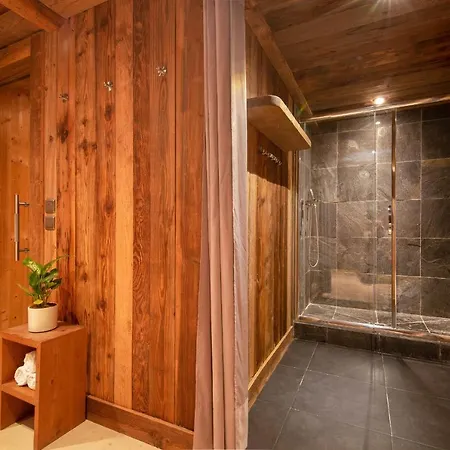 Les Chosalets Chalet Sleeps 8 Chamonix